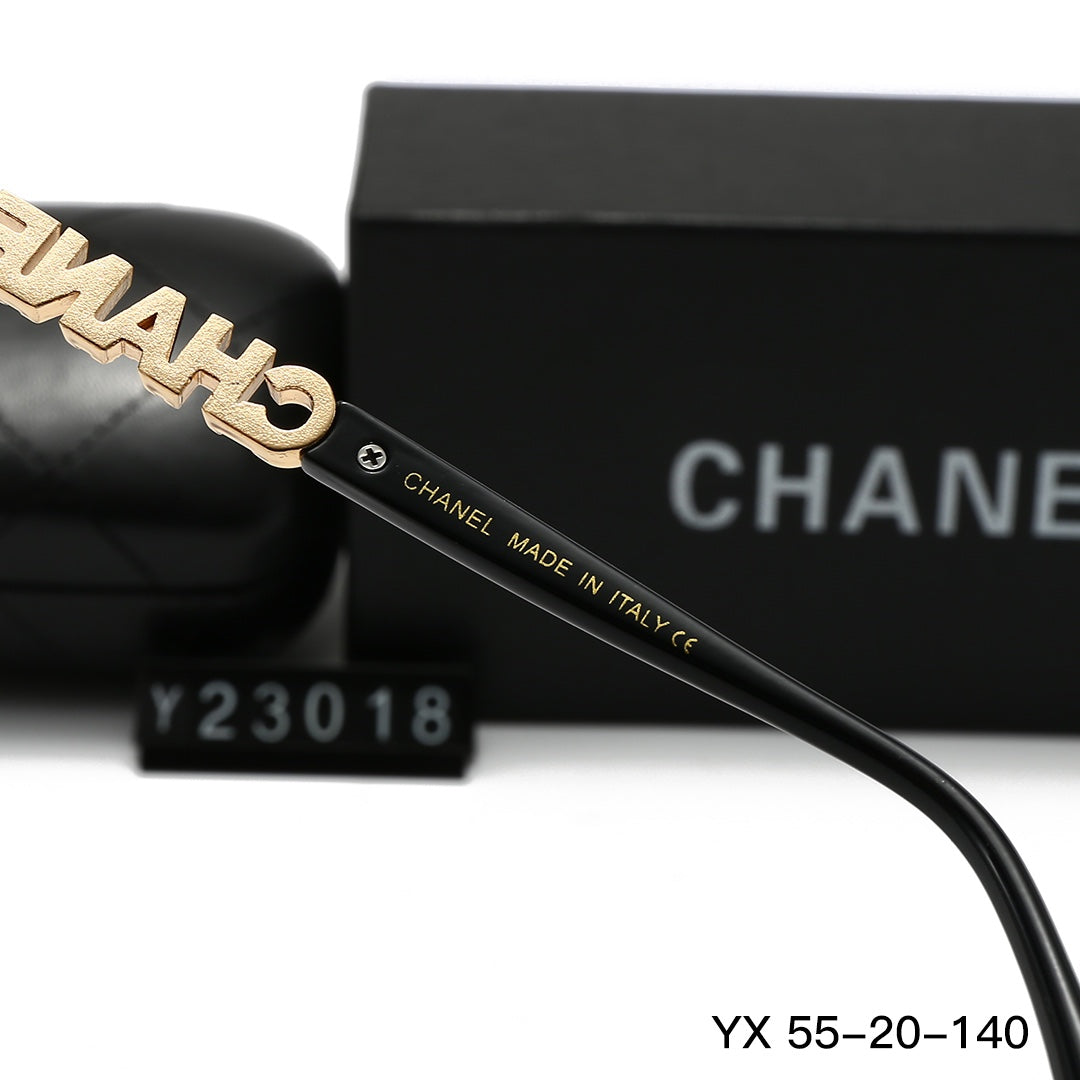 125WC210TDE Stylish Sunglasses