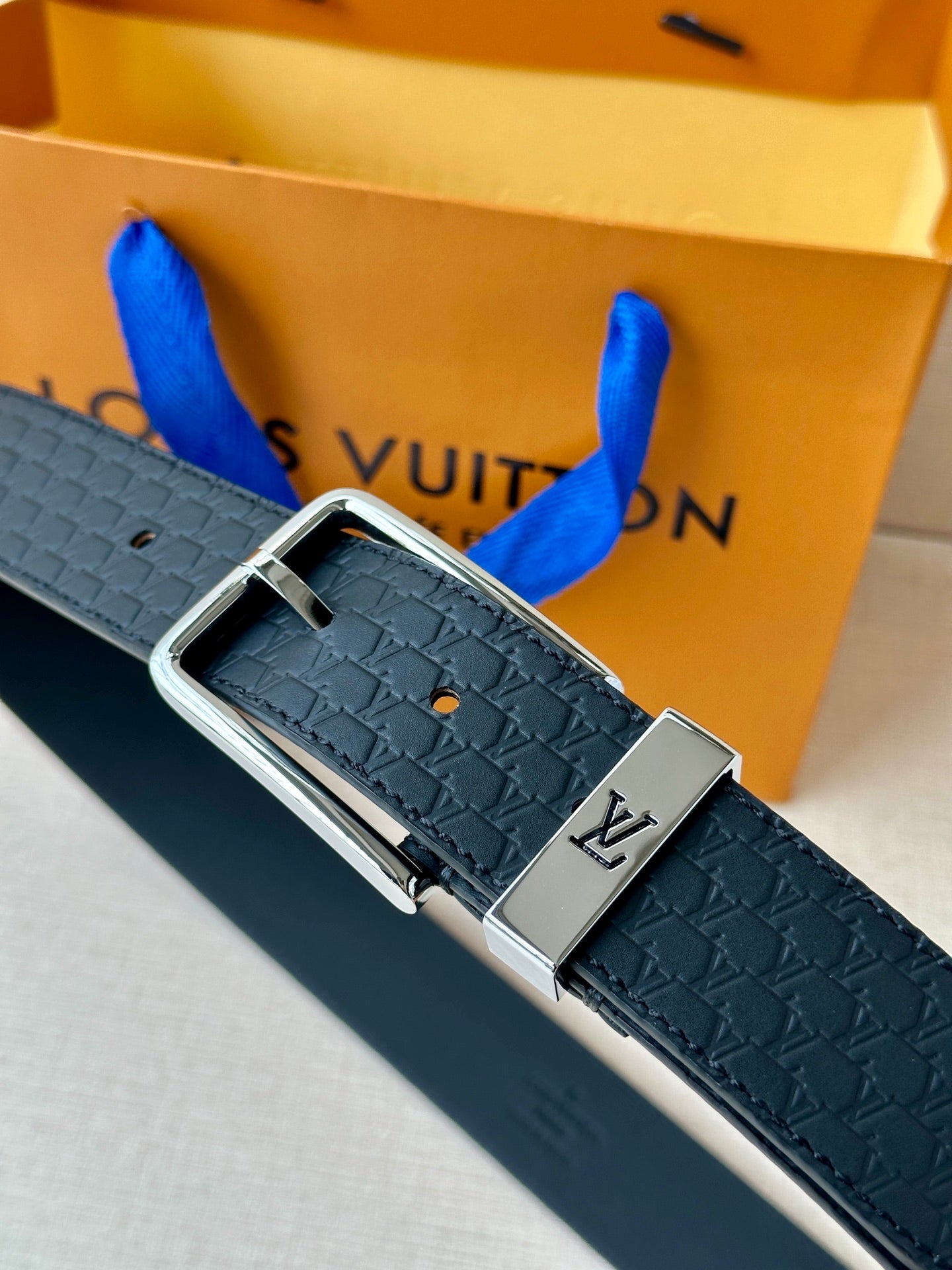 155RE222PDE Stylish  High quality belt With full package