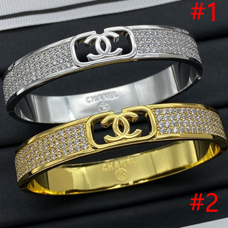 14C289KDE Stylish Bracelets