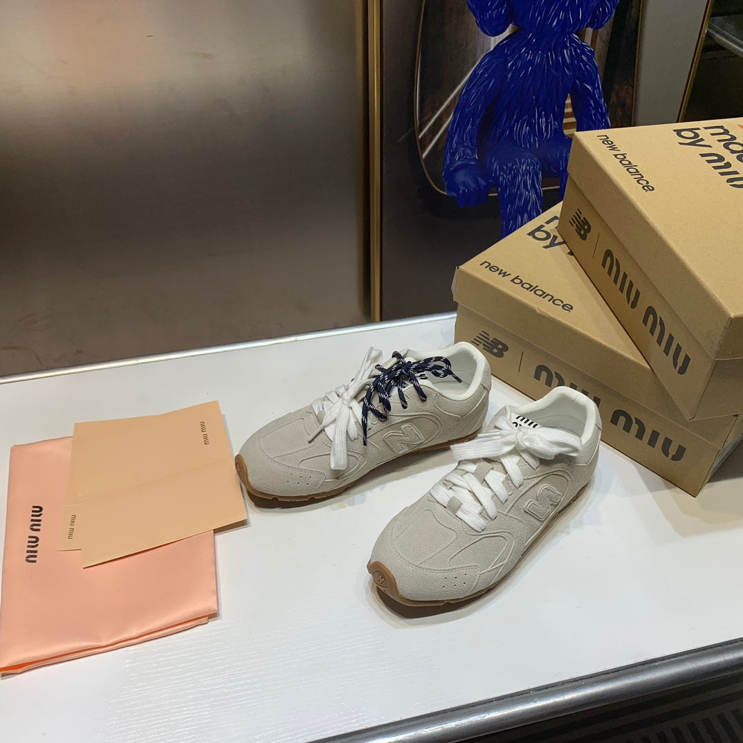 14A118ZDE Stylish shoes
