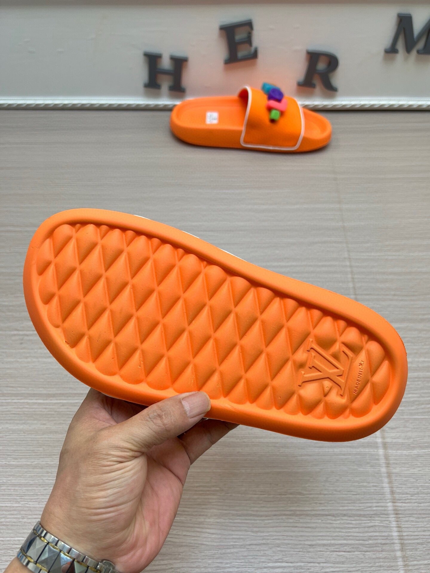54E23ZDE Stylish Sole thickness 3cm