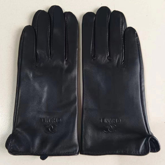 24C88SDE Stylish gloves
