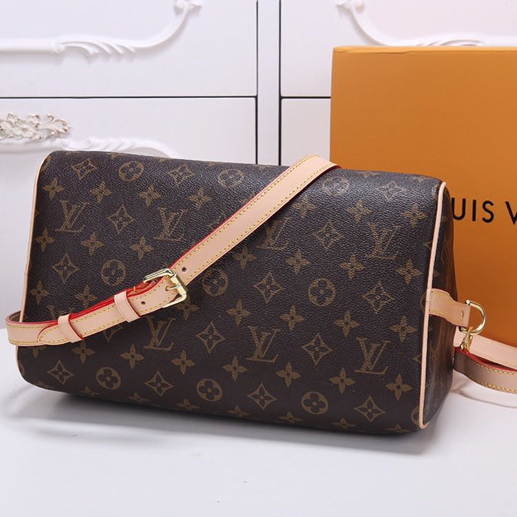 2E8BDE Stylish leather bag 