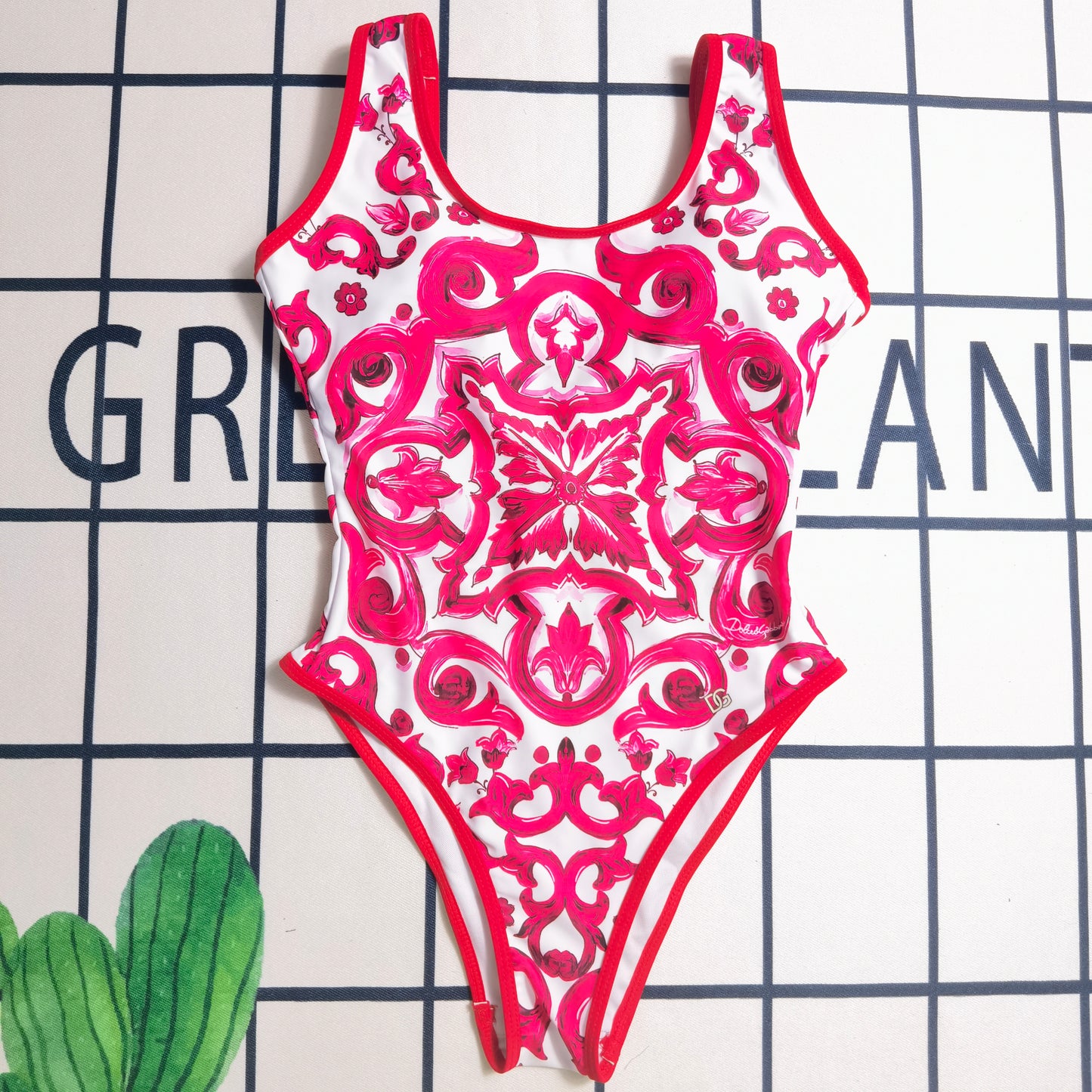 14A293YDE Stylish Bikini swimsuit