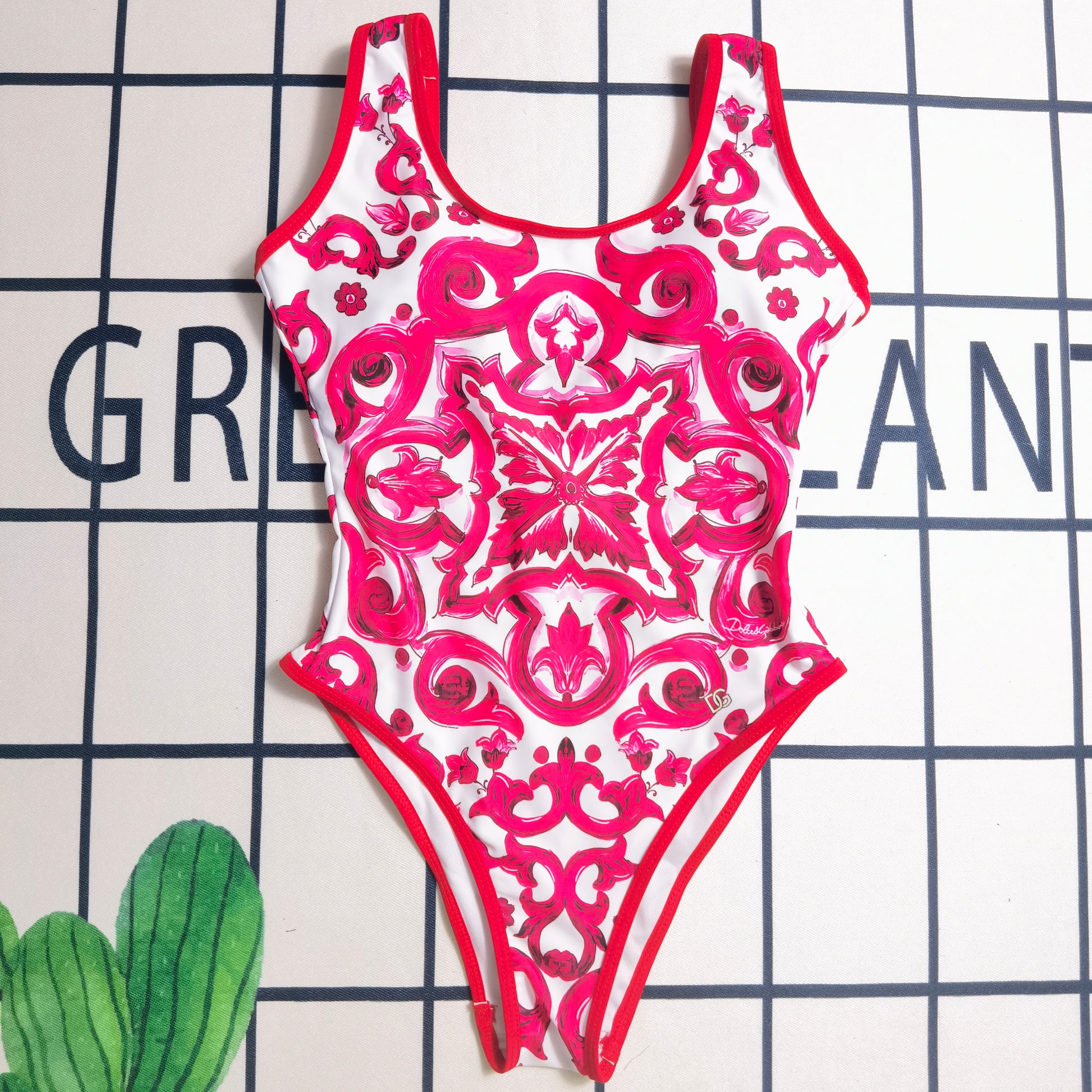 14A293YDE Stylish Bikini swimsuit