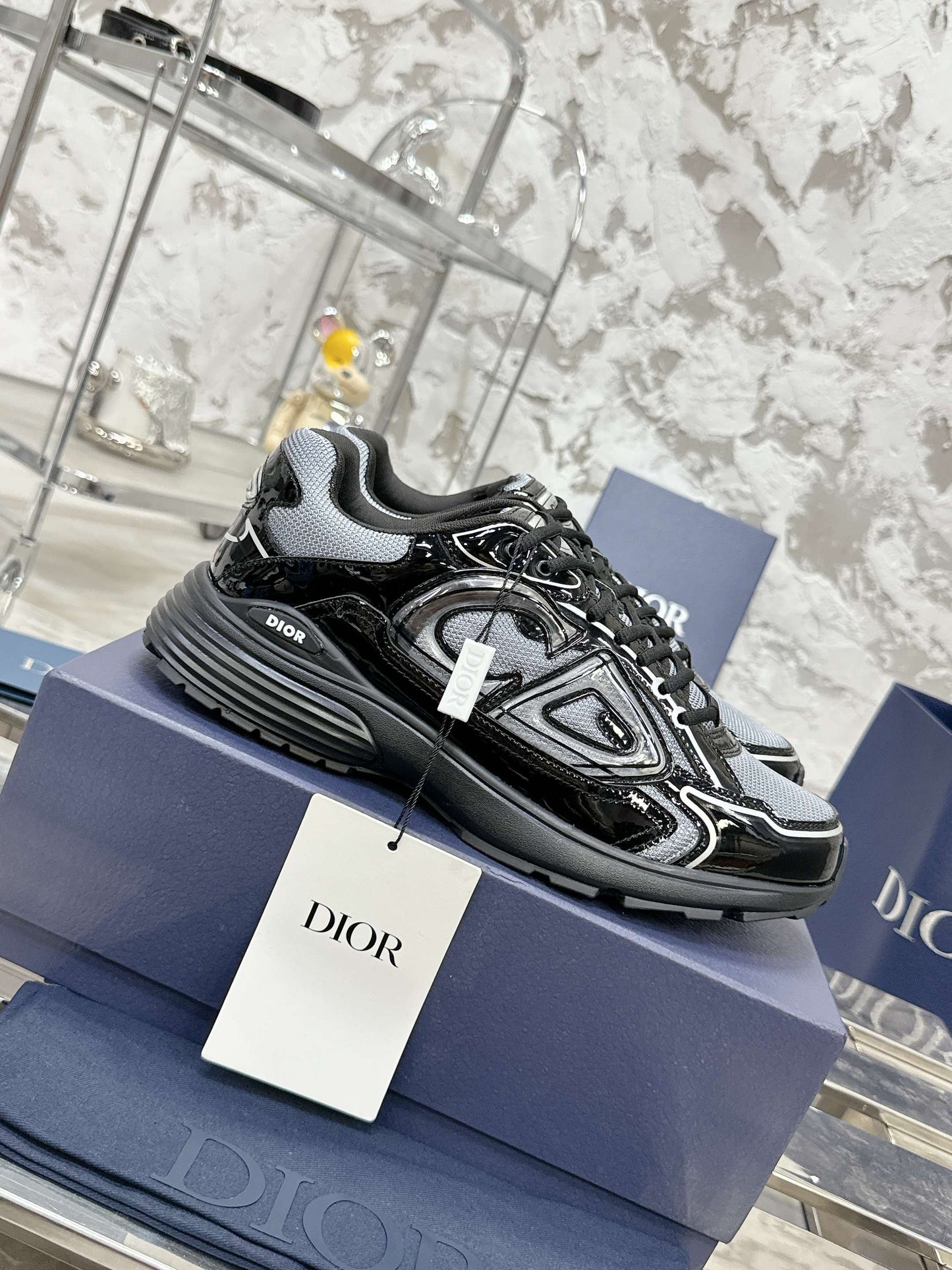 245RD2ZDE Stylish Sneakers