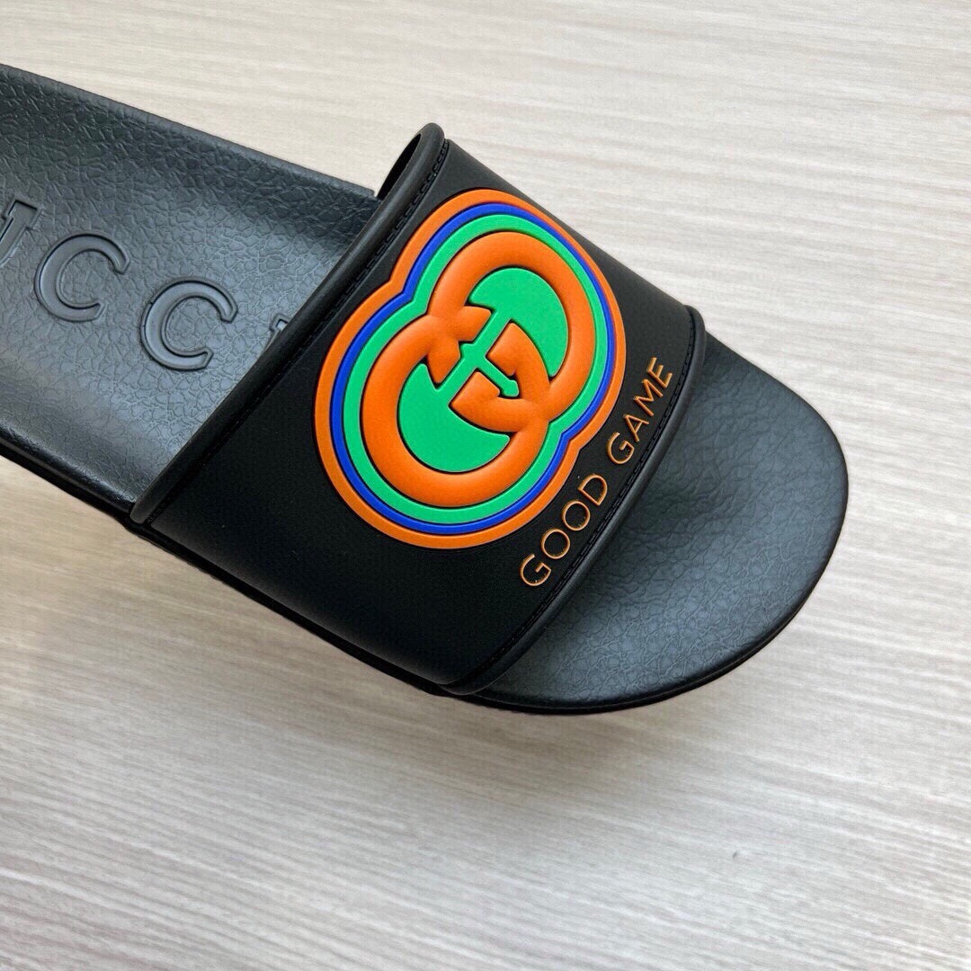 54B113ZDE Stylish slippers