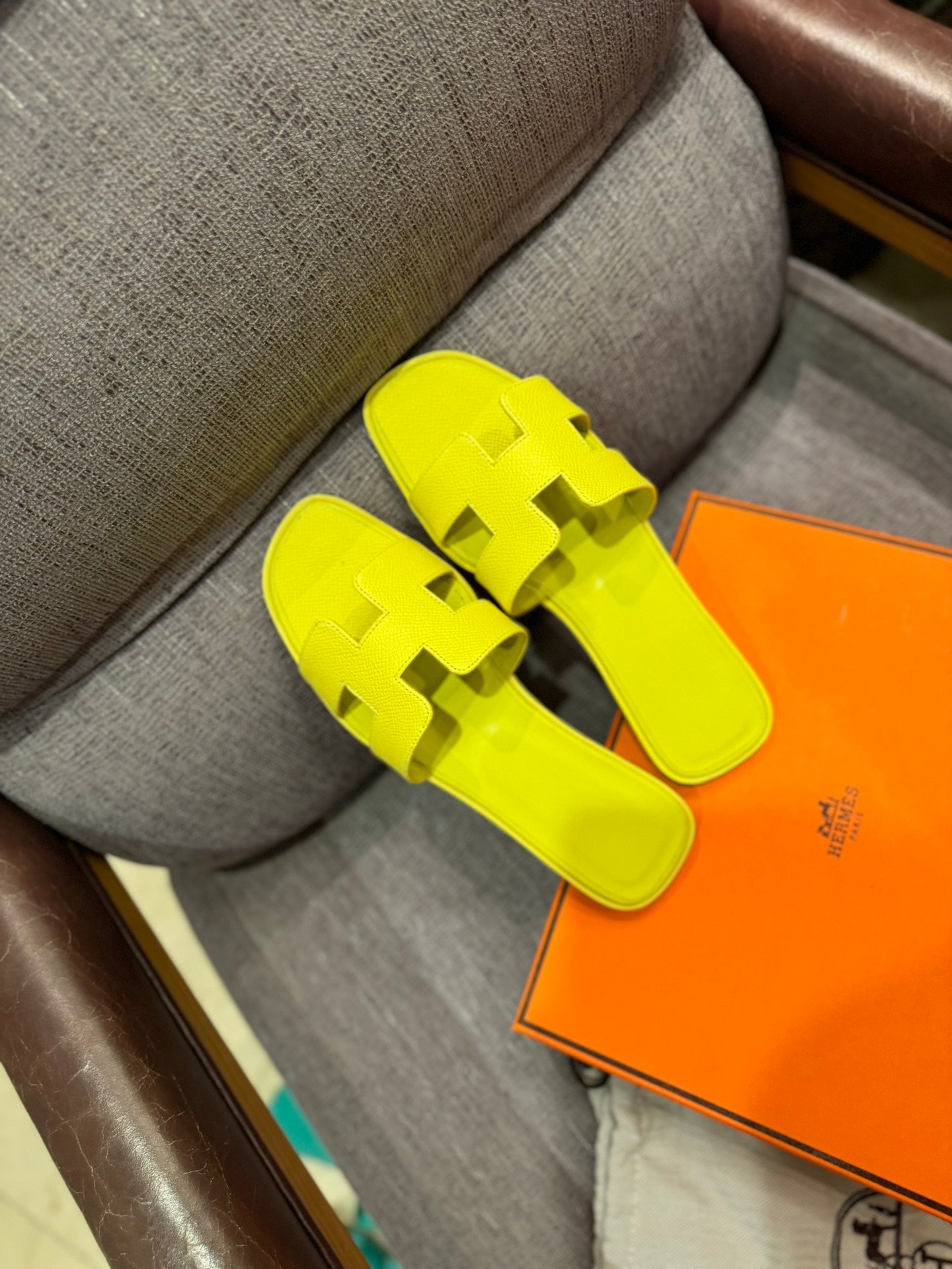 155ZH311ZDE Stylish Slippers