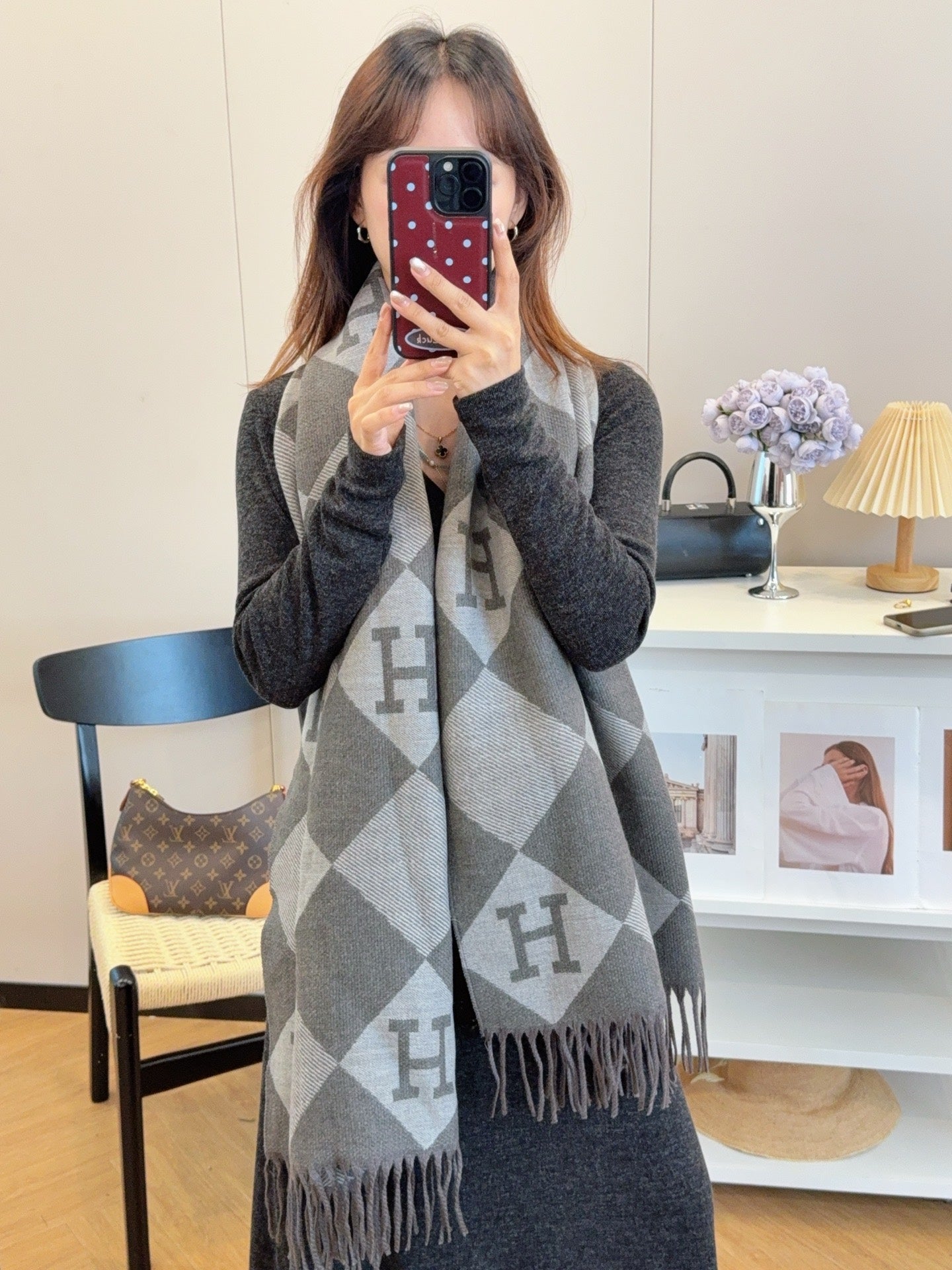 185ZH36WDE Stylish Winter Scarves
