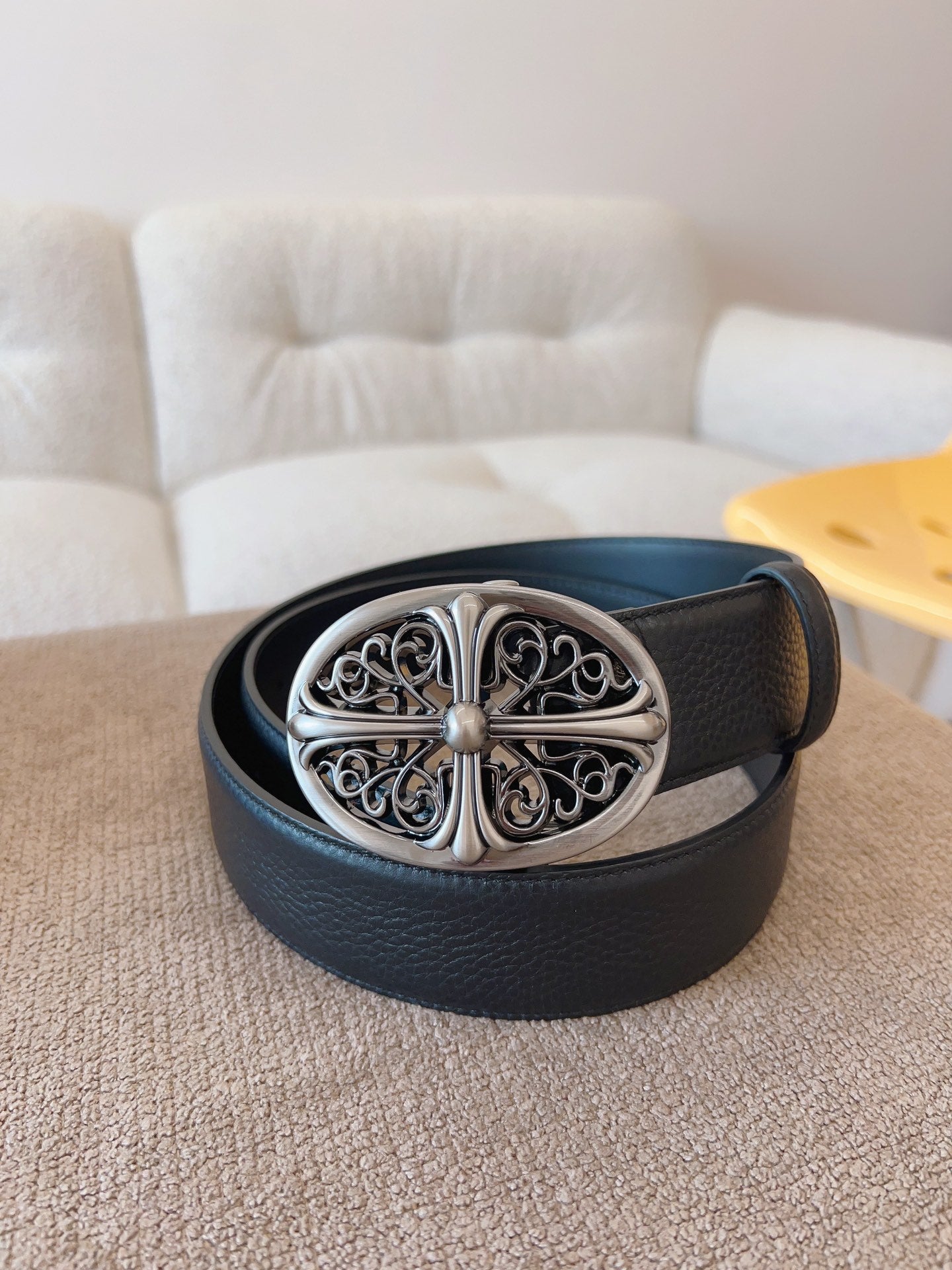 255RA14PDE Stylish  High quality belt With full package