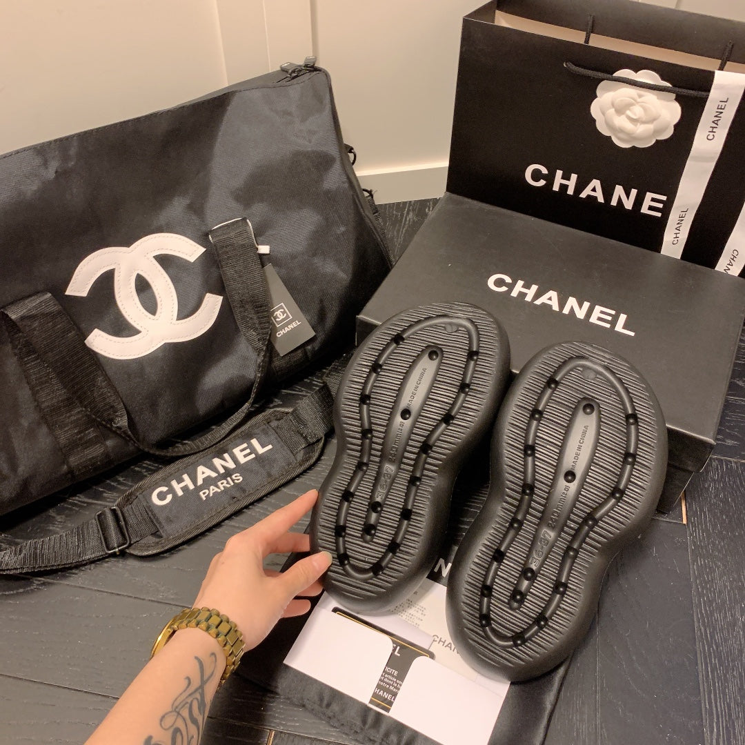 14C189ZDE Stylish Slippers