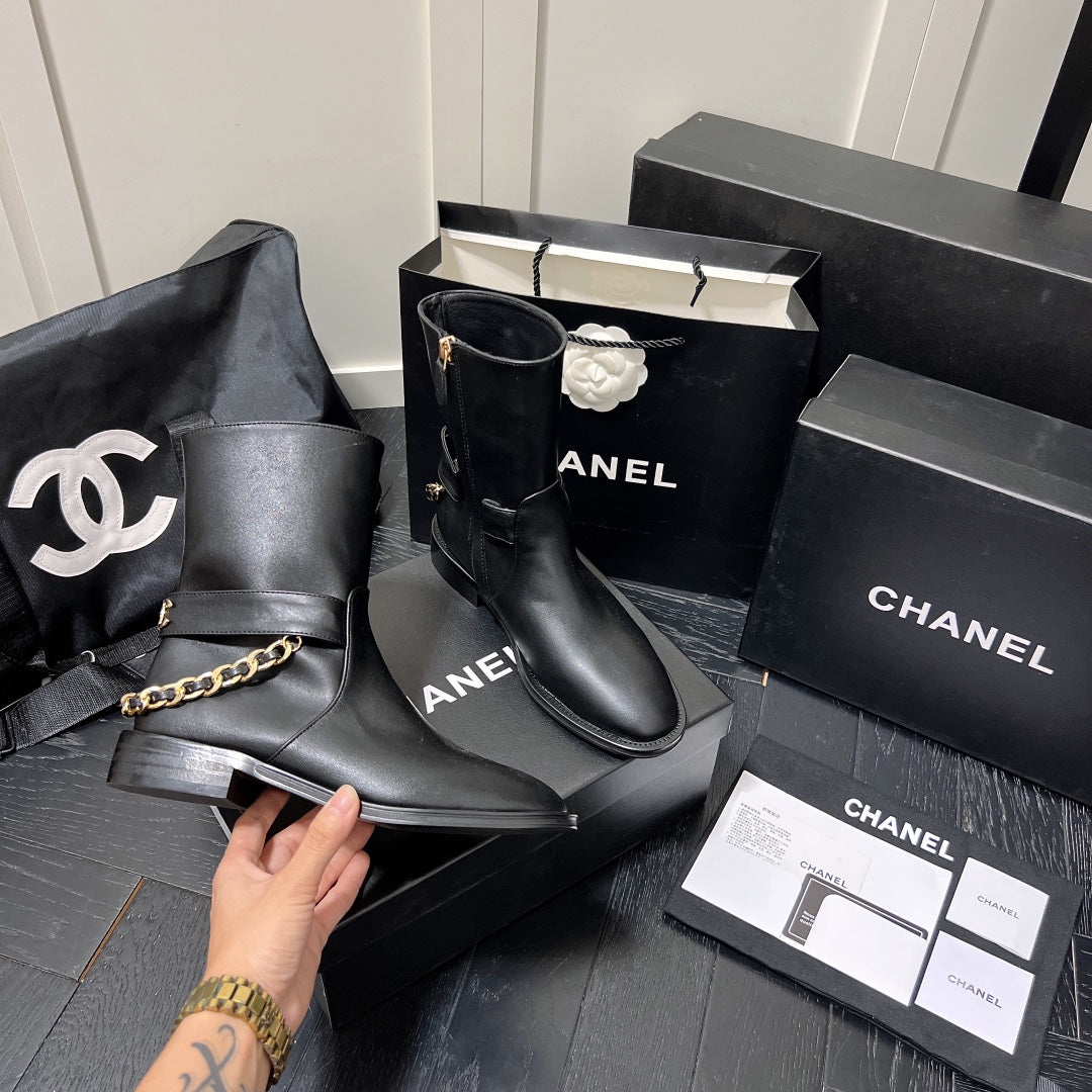 1JC12ZDE Stylish leather boots