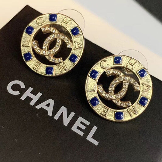 14C22EDE Stylish Earrings