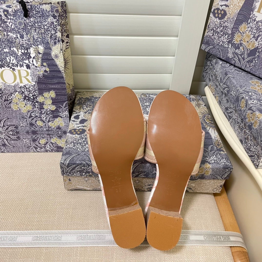 14D64ZDE Stylish sandals
