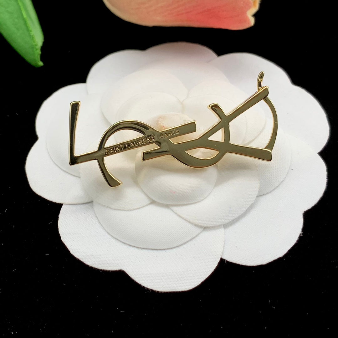 1XSL3EDE Stylish Earrings