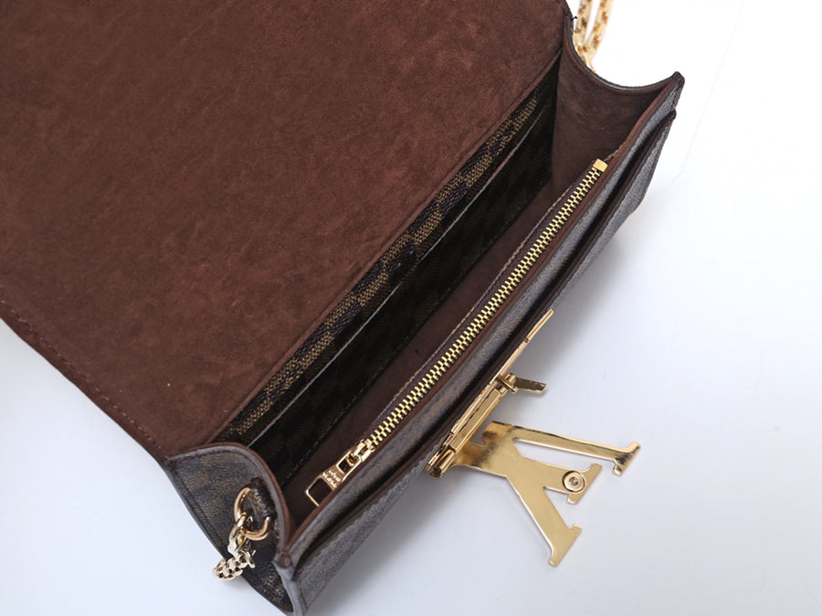 1XE72BDE Stylish leather bag