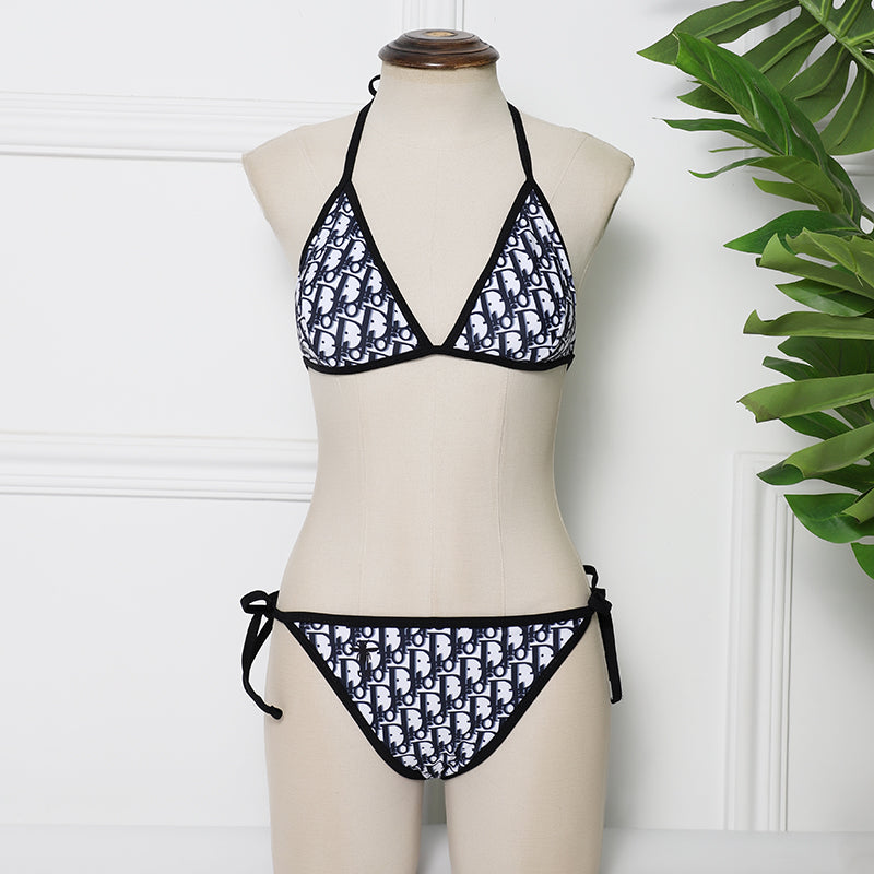 14D50YDE Stylish Bikini swimsuit