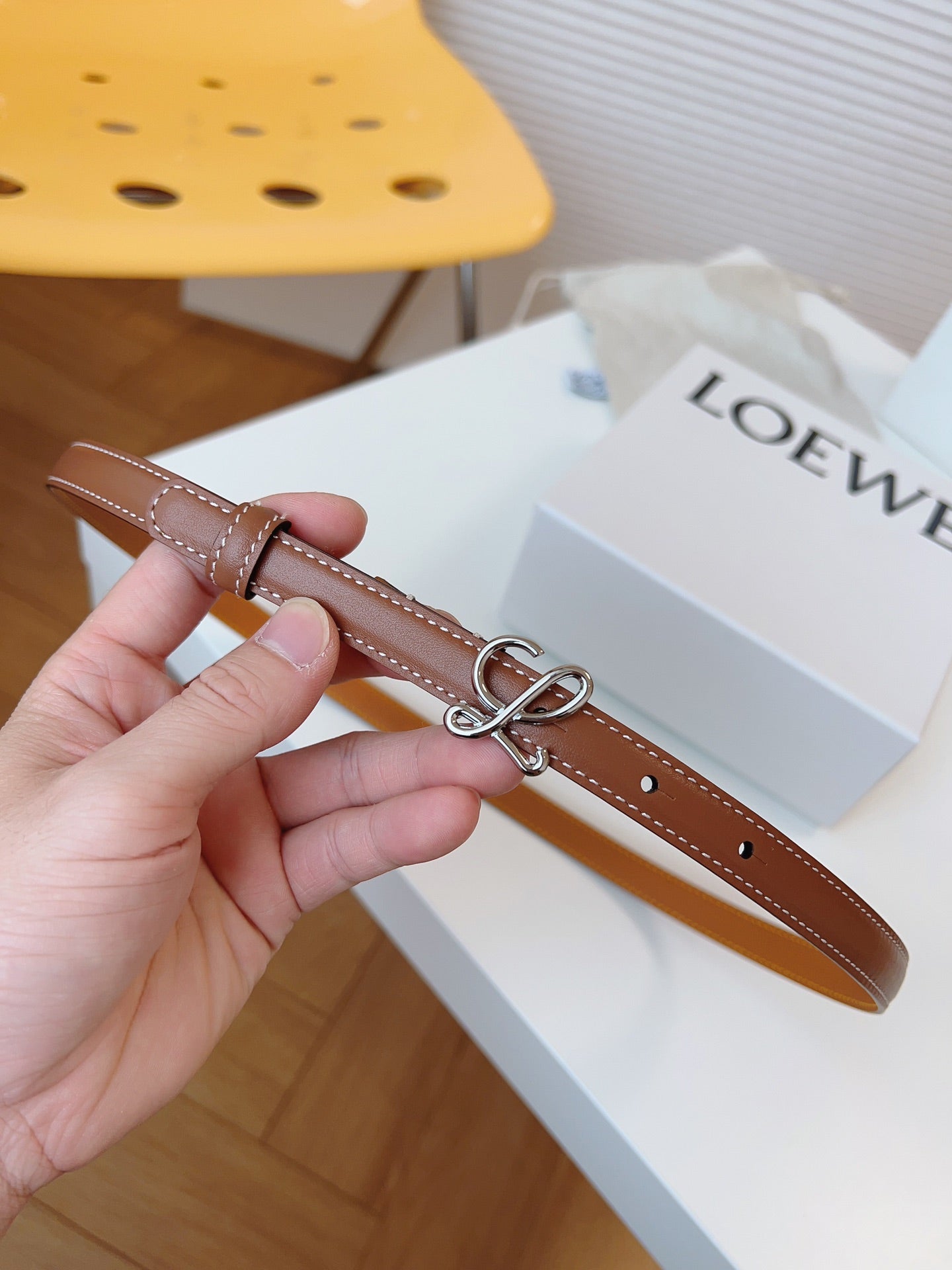 155RA228PDE Stylish  High quality belt With full package