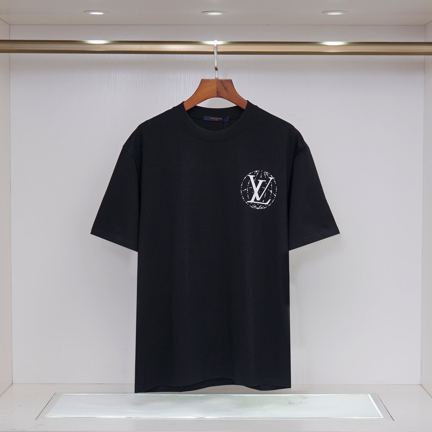 145NE70UDE Stylish T-shirt