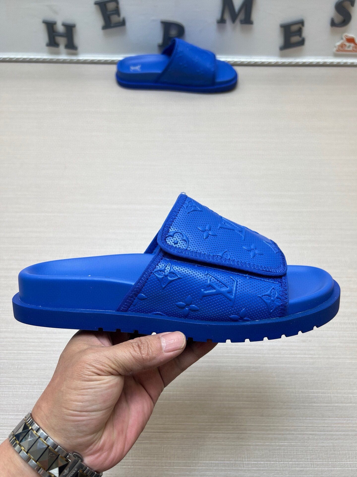 5WE253ZDE Stylish Slippers