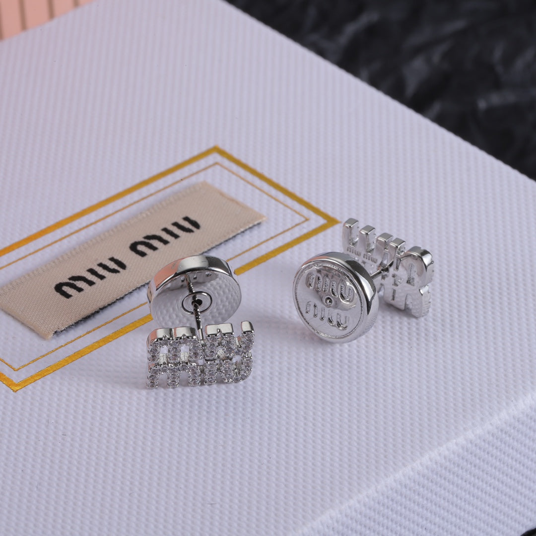 14A1013EDE Stylish  Earrings