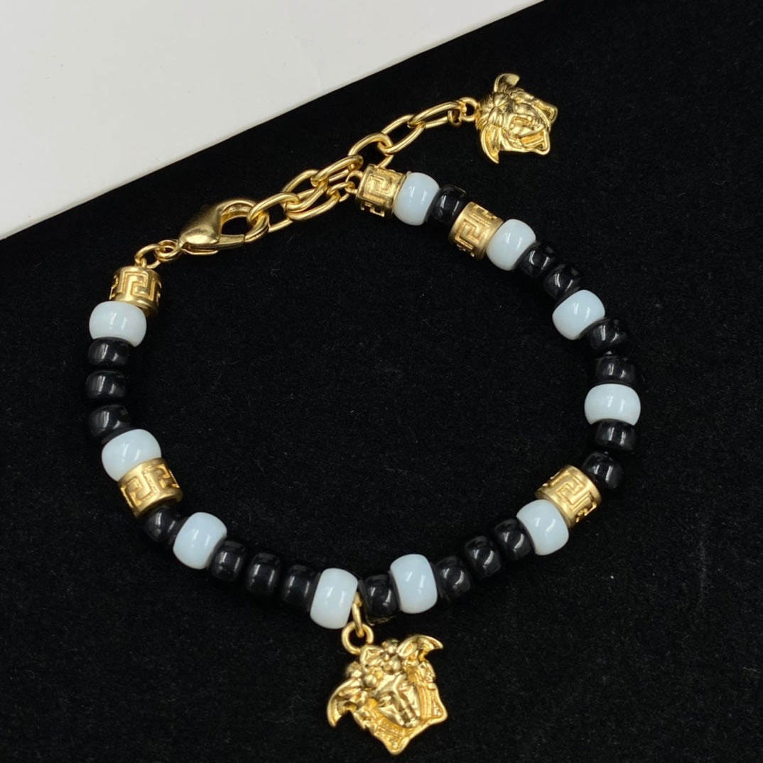 175RV59XDE Stylish  Necklaces . Bracelets