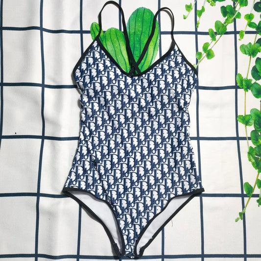 14D187YDE Stylish Bikini swimsuit
