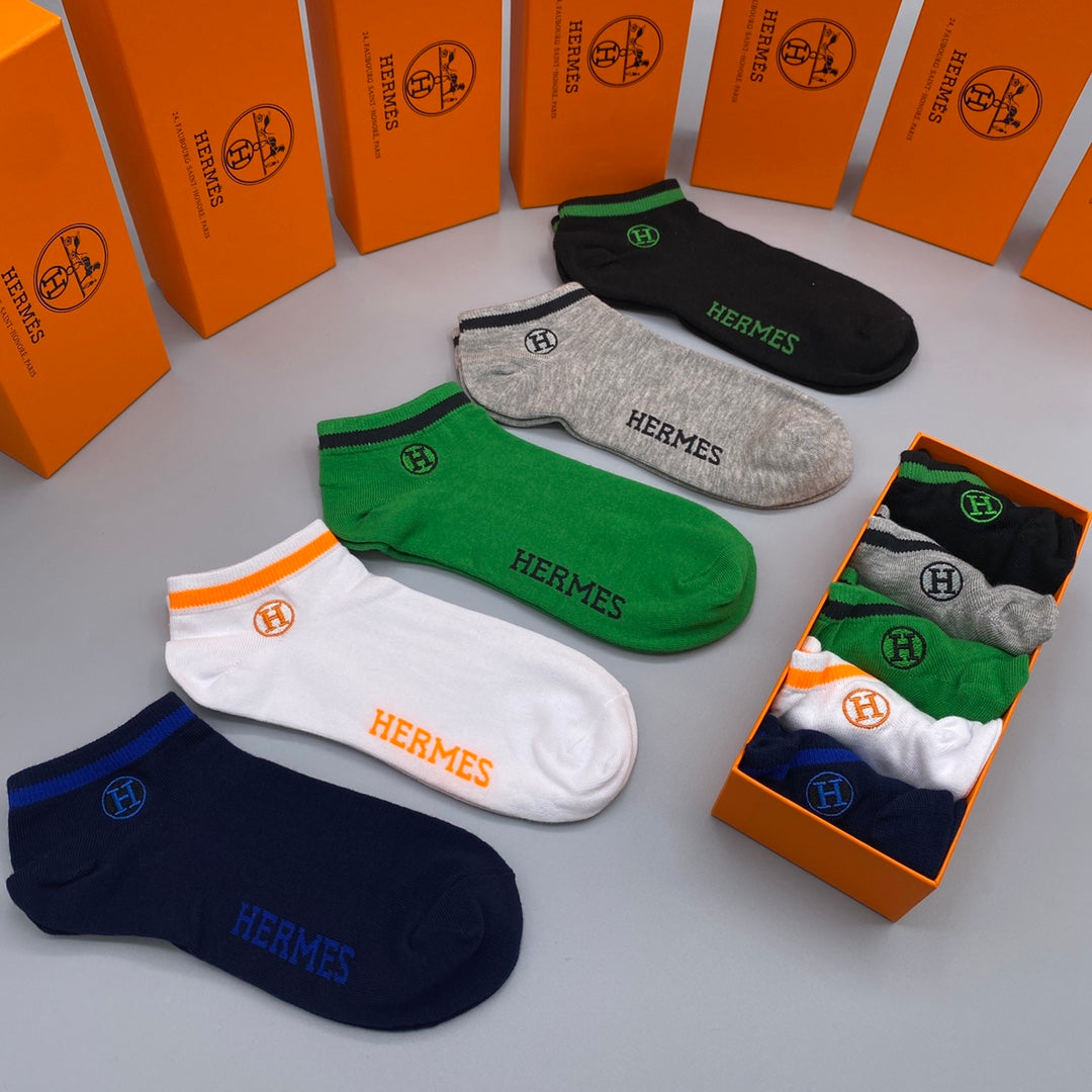 235QH52SDE Stylish socks(5 pairs )