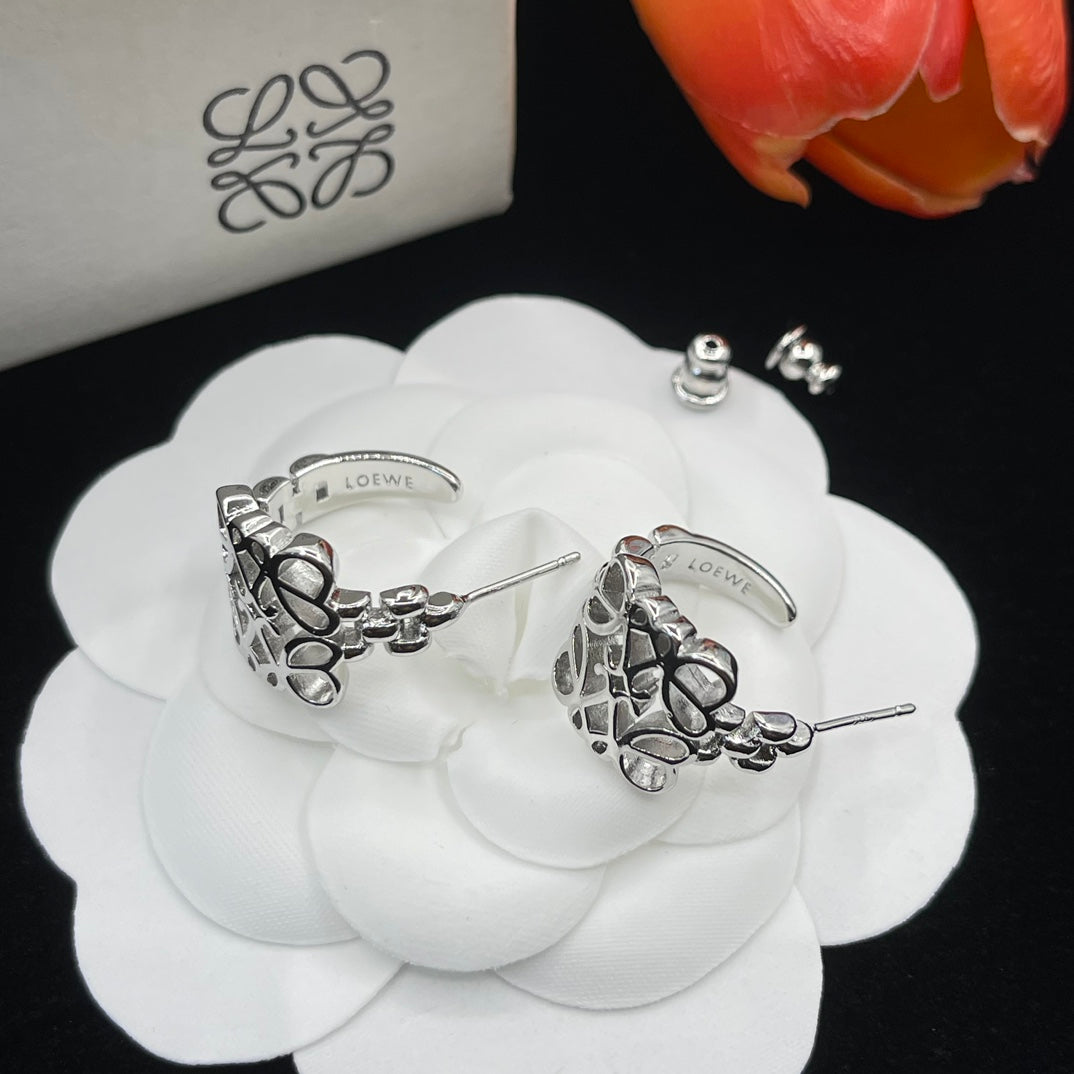 14A756KDE Stylish  Earrings Bracelets Necklaces