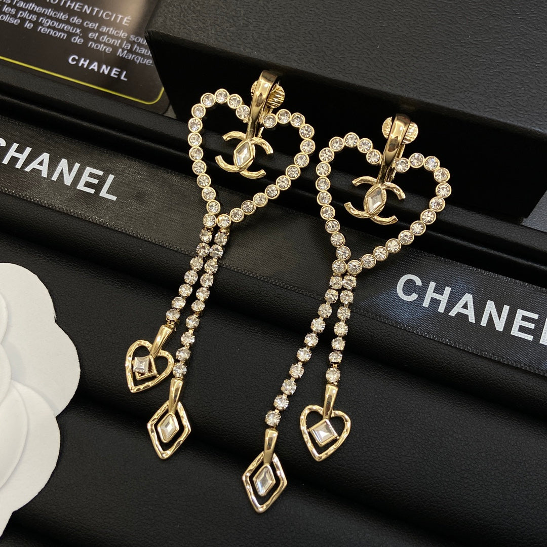 1NC211EDE Stylish Earrings