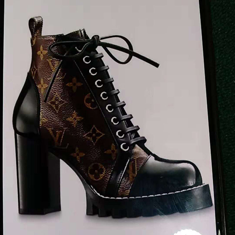 2E05ZDE Stylish Boots