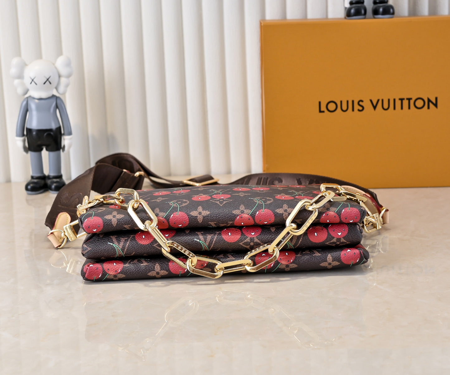 15RE29BDE Stylish bag