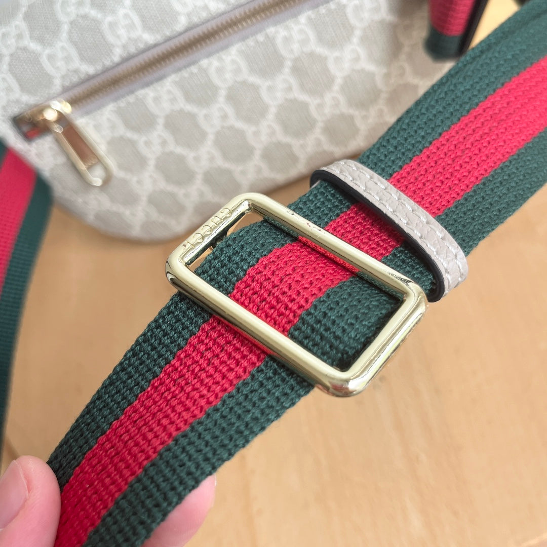 15RB42BDE Stylish  leather bag