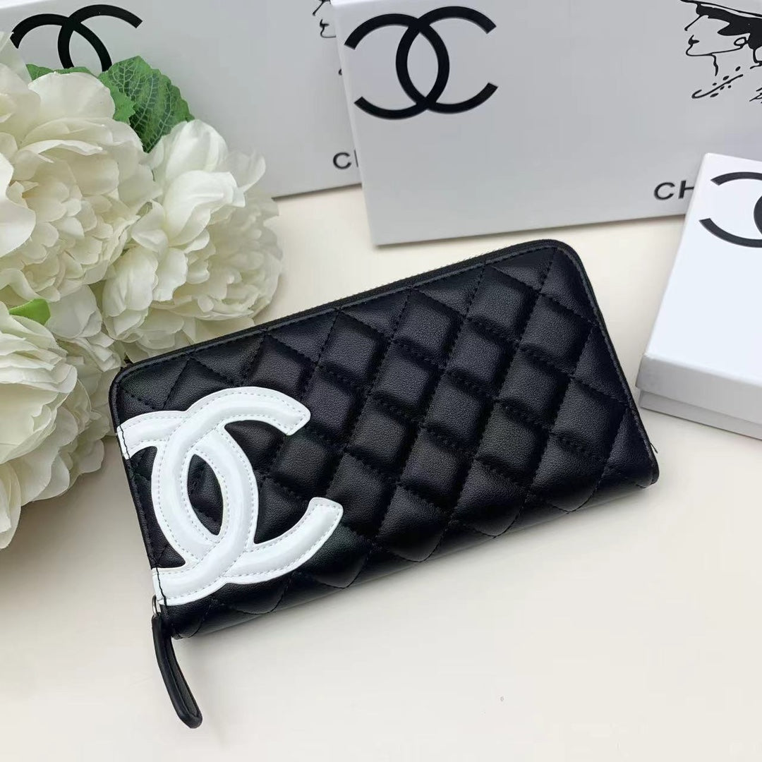 15RC85BDE Stylish leather bag