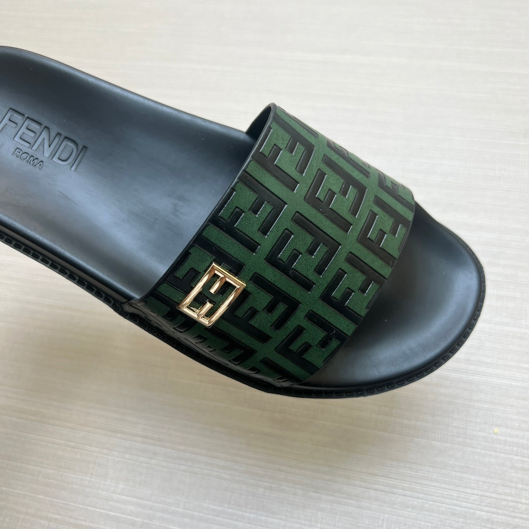 54F121ZDE Stylish slippers