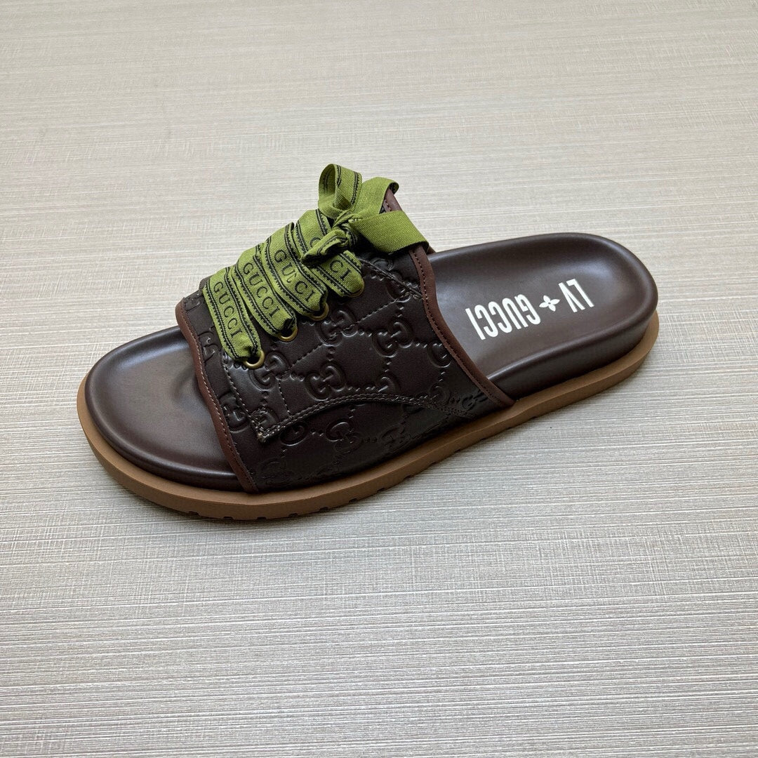54B16ZDE Stylish slippers