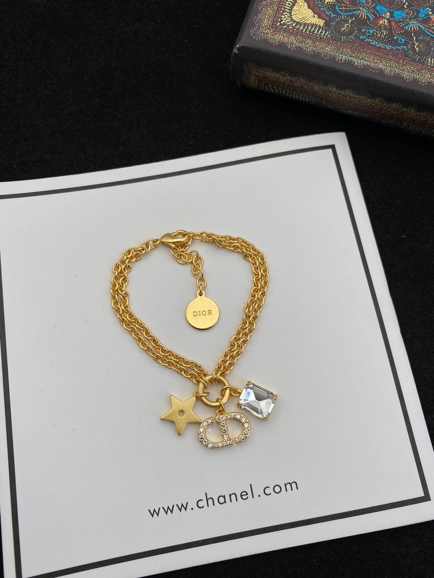 165ND9XDE Stylish Necklaces