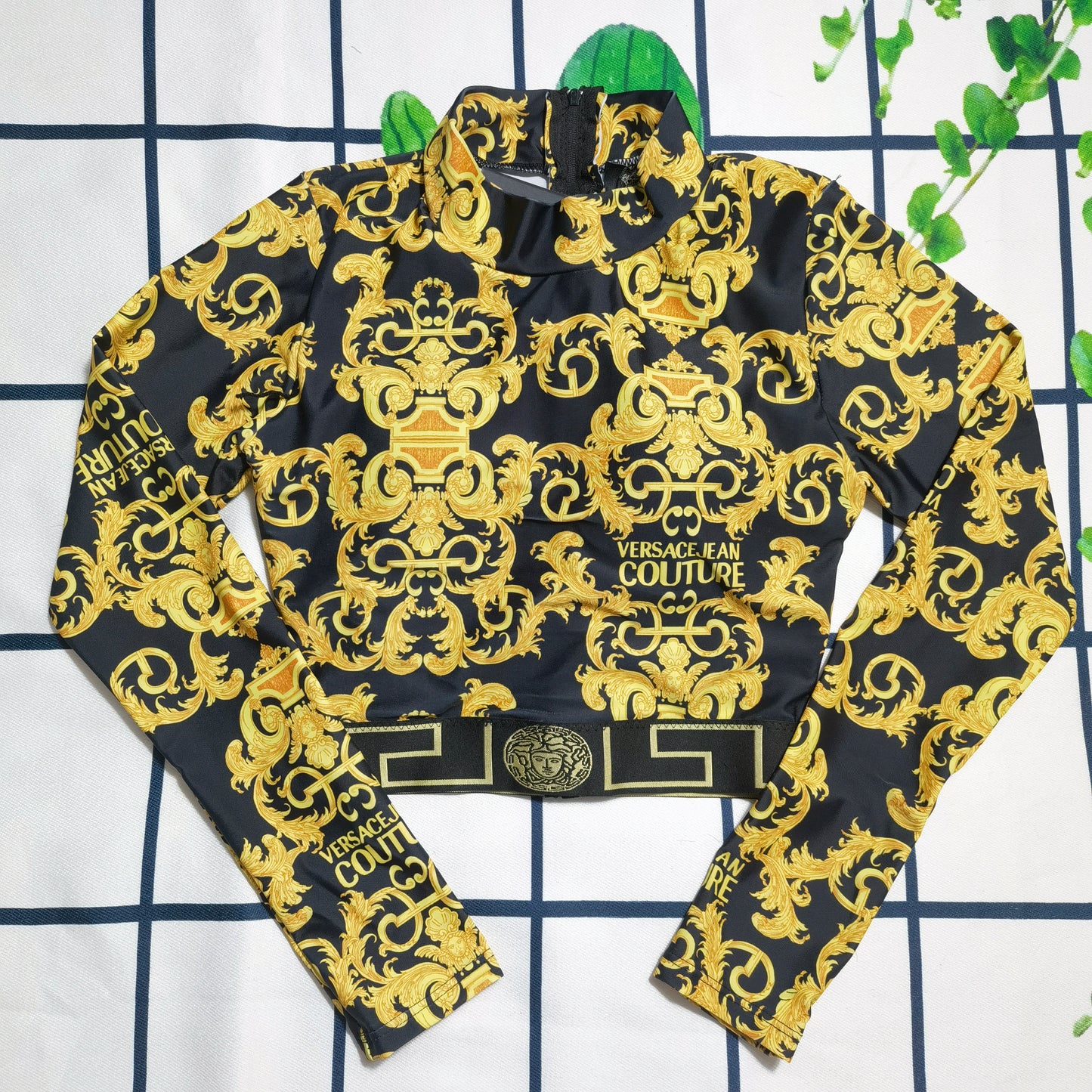 14V66YDE Stylish Long sleeve swimsuit