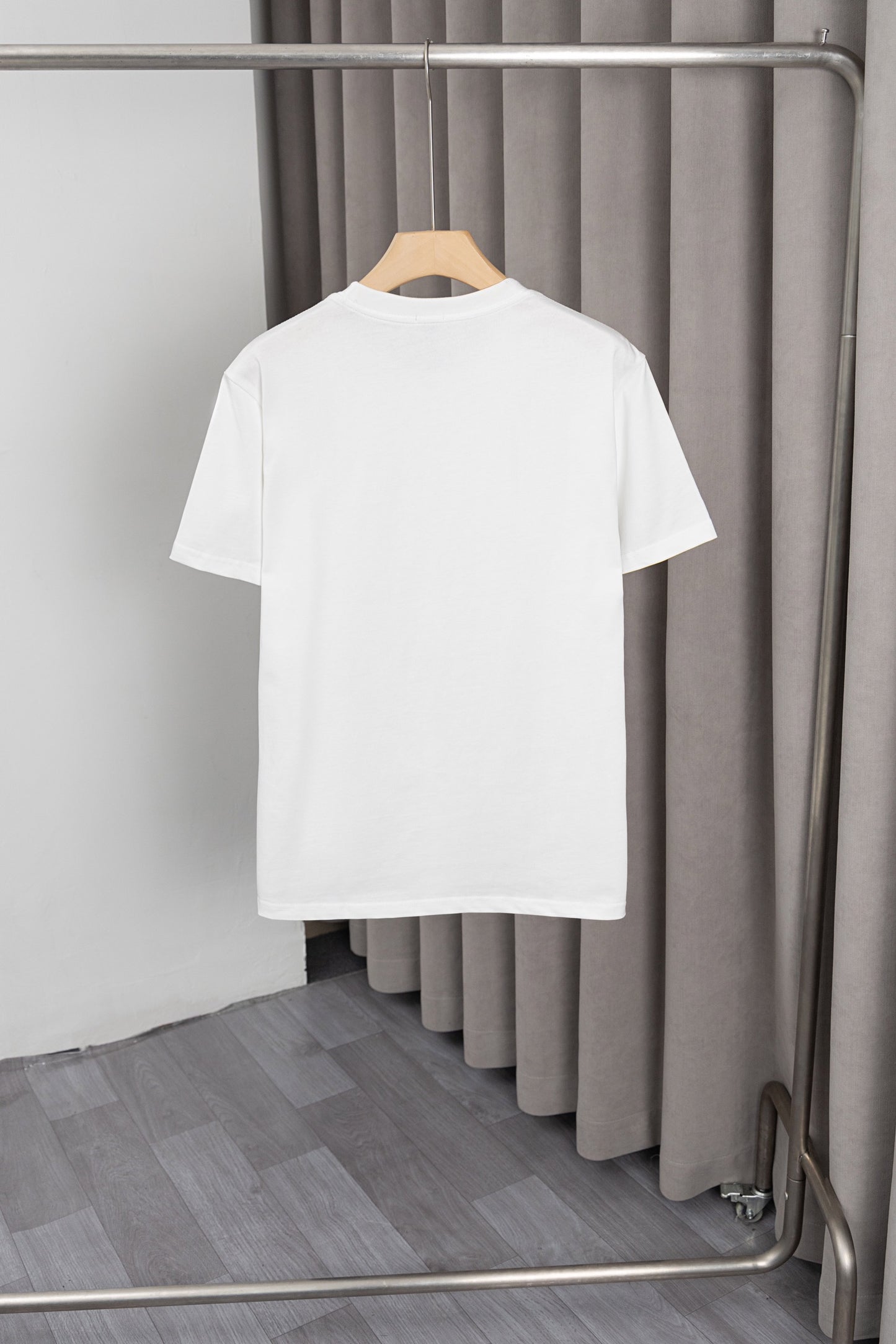 125WA11UDE Stylish T-shirts