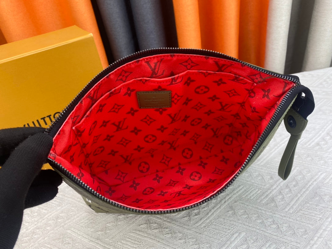 1XE400BDE Stylish leather bag