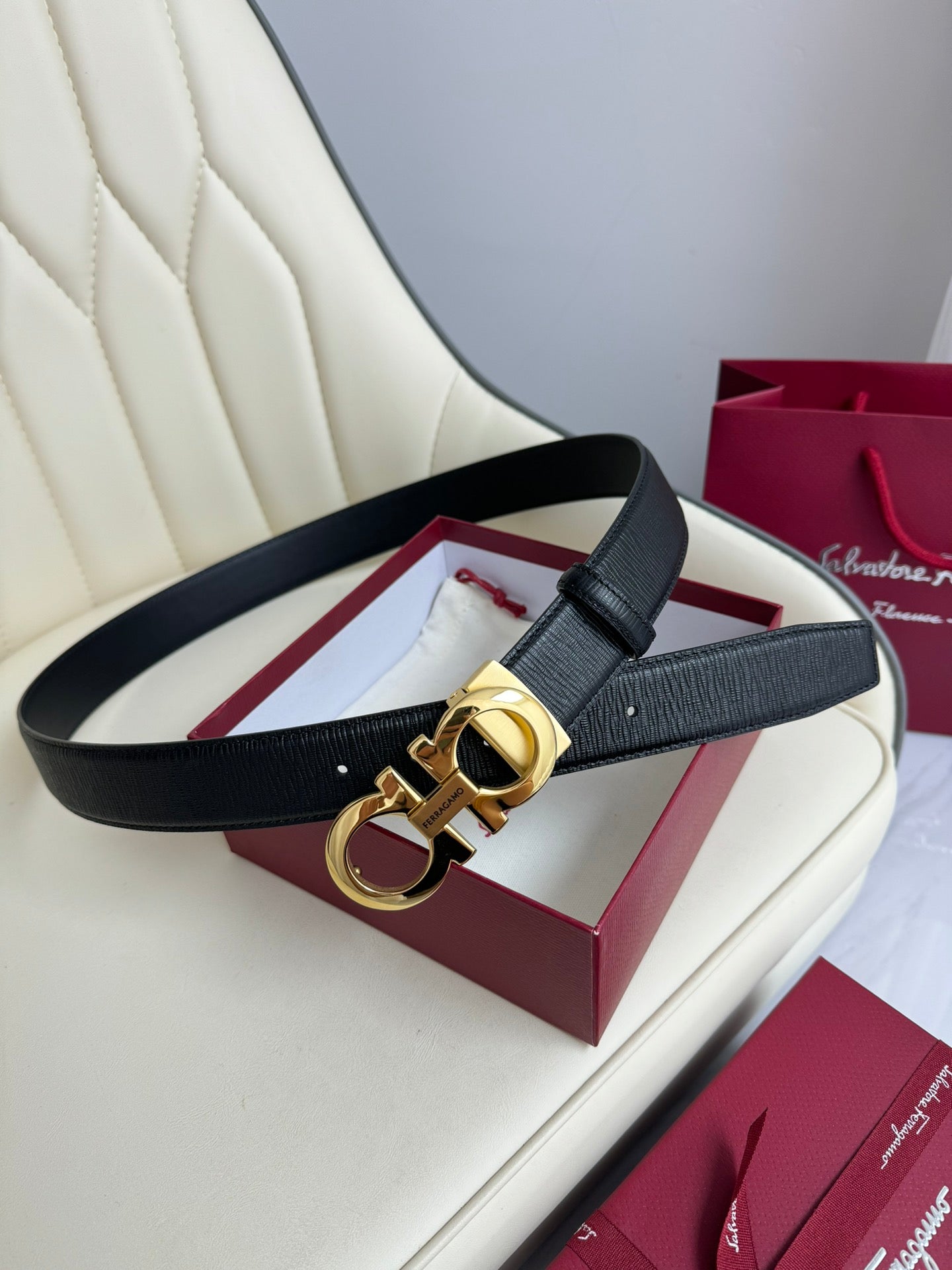 1WA171PDE Stylish  High quality belt With full package