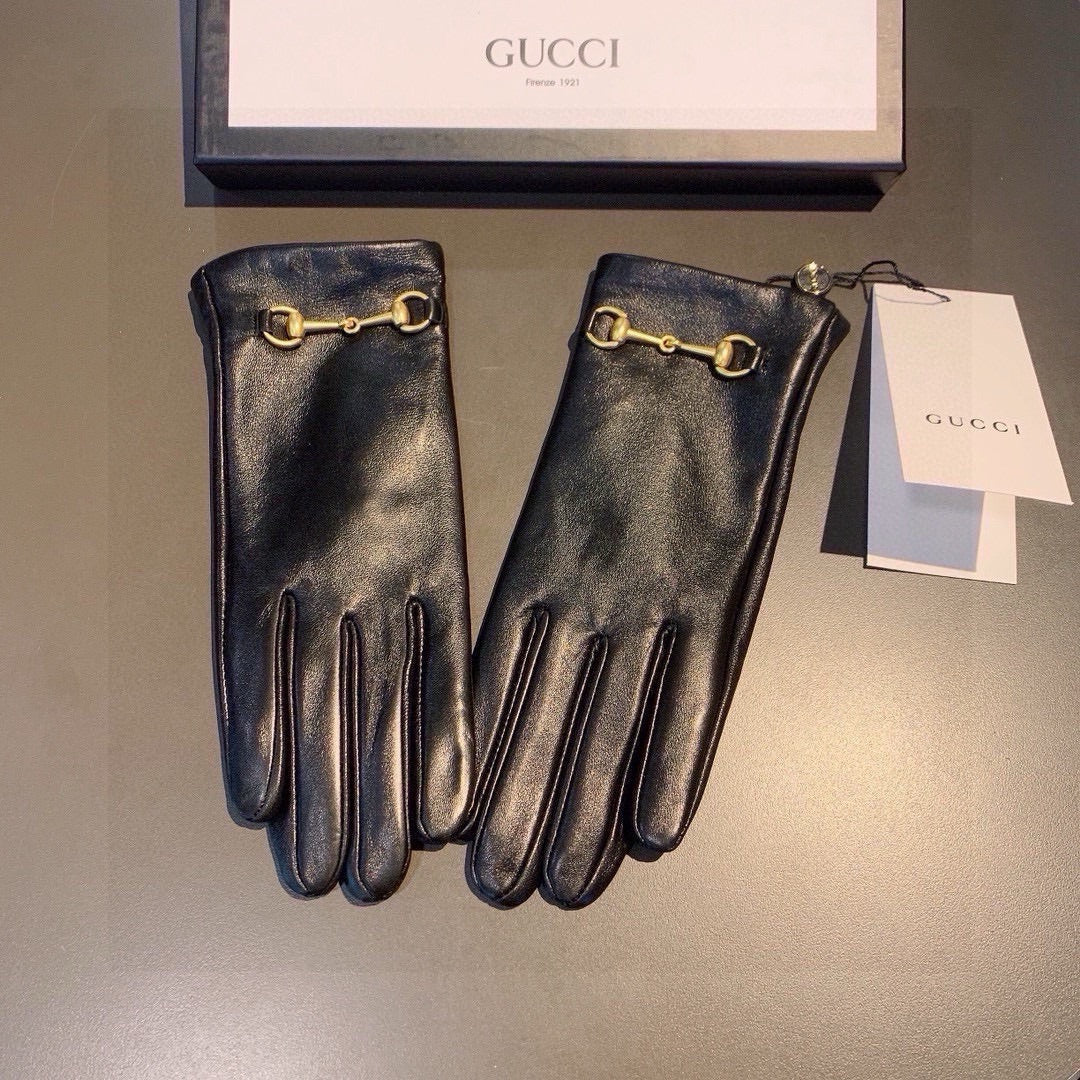 14B27SDE Stylish sheepskin gloves
