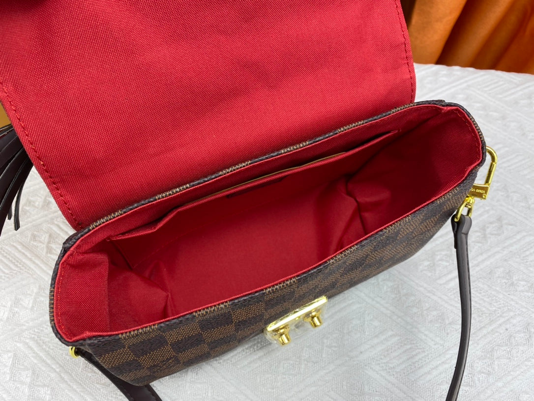 1WE2BDE Stylish leather Bags