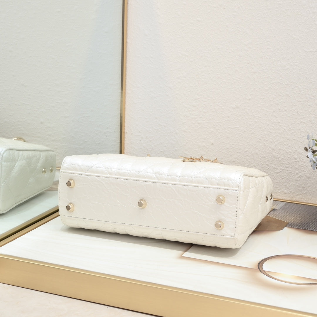 1XD438BDE Stylish leather bag