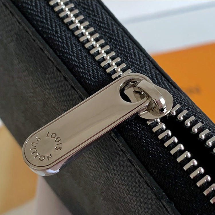 1E04BDE Stylish leather wallets