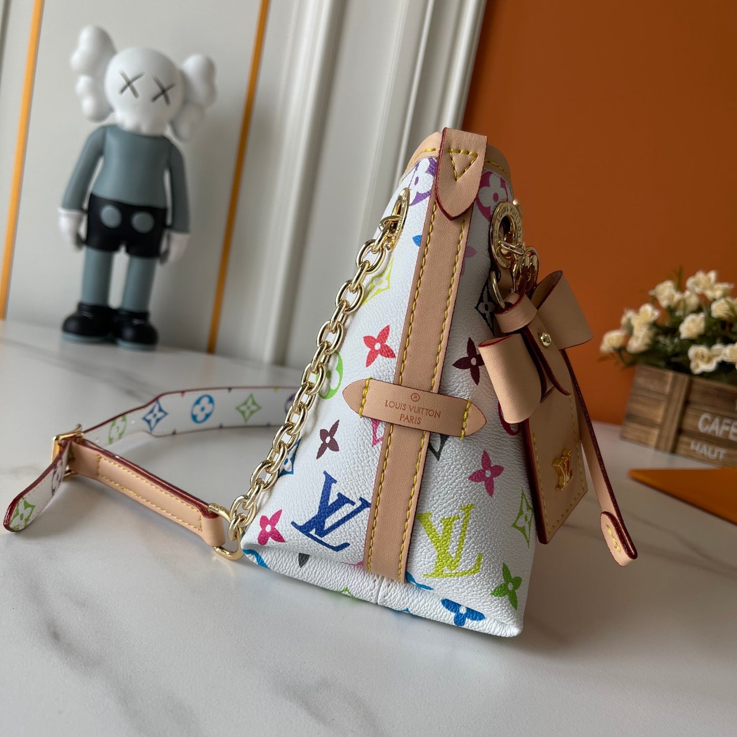 1WE96BDE Stylish leather bag)