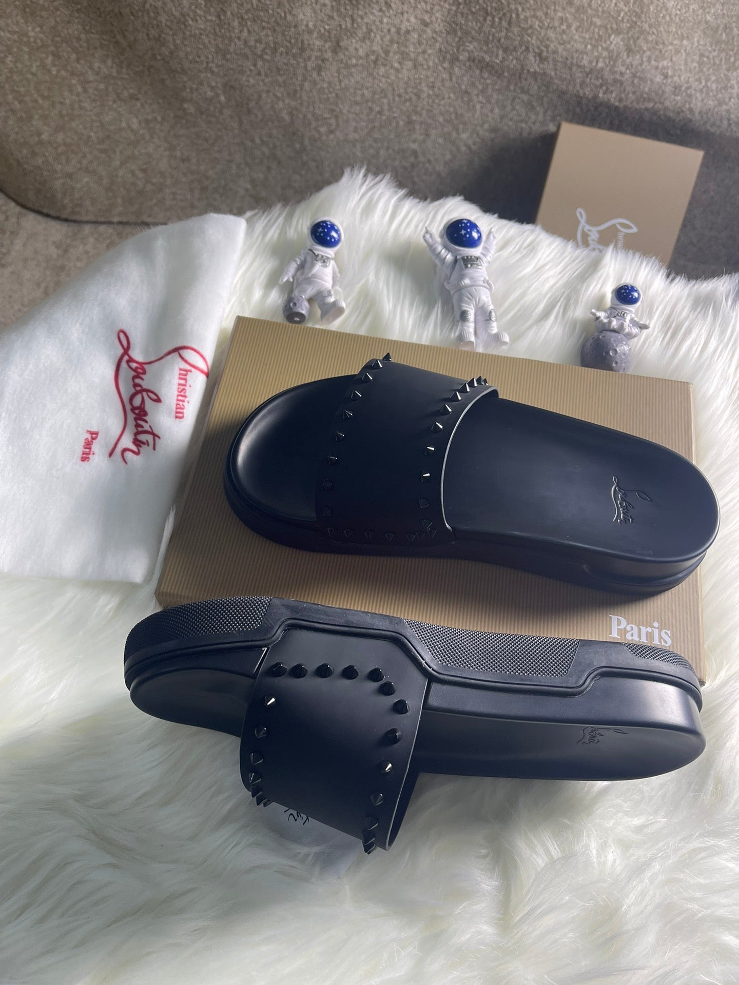 J4A26ZDE Stylish Slippers