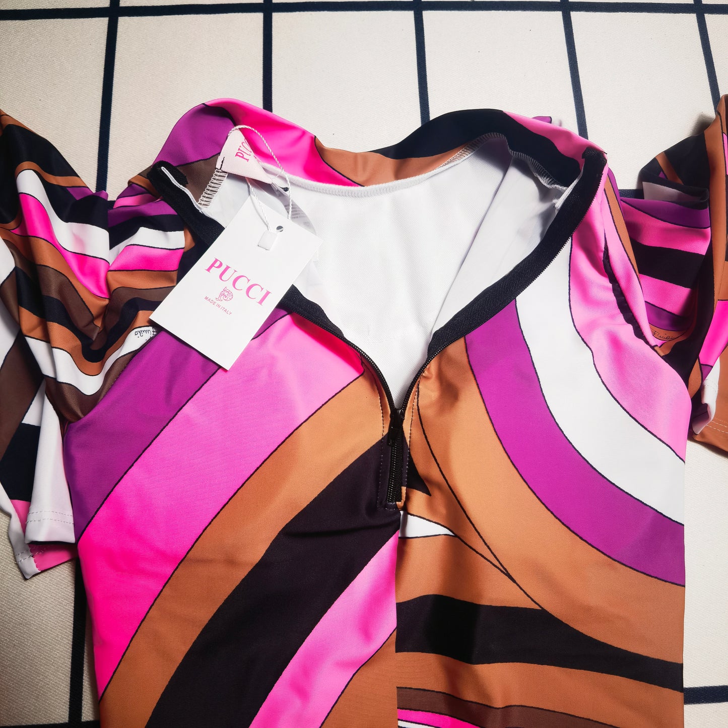 145ZA363YDE Stylish Long sleeve swimsuit