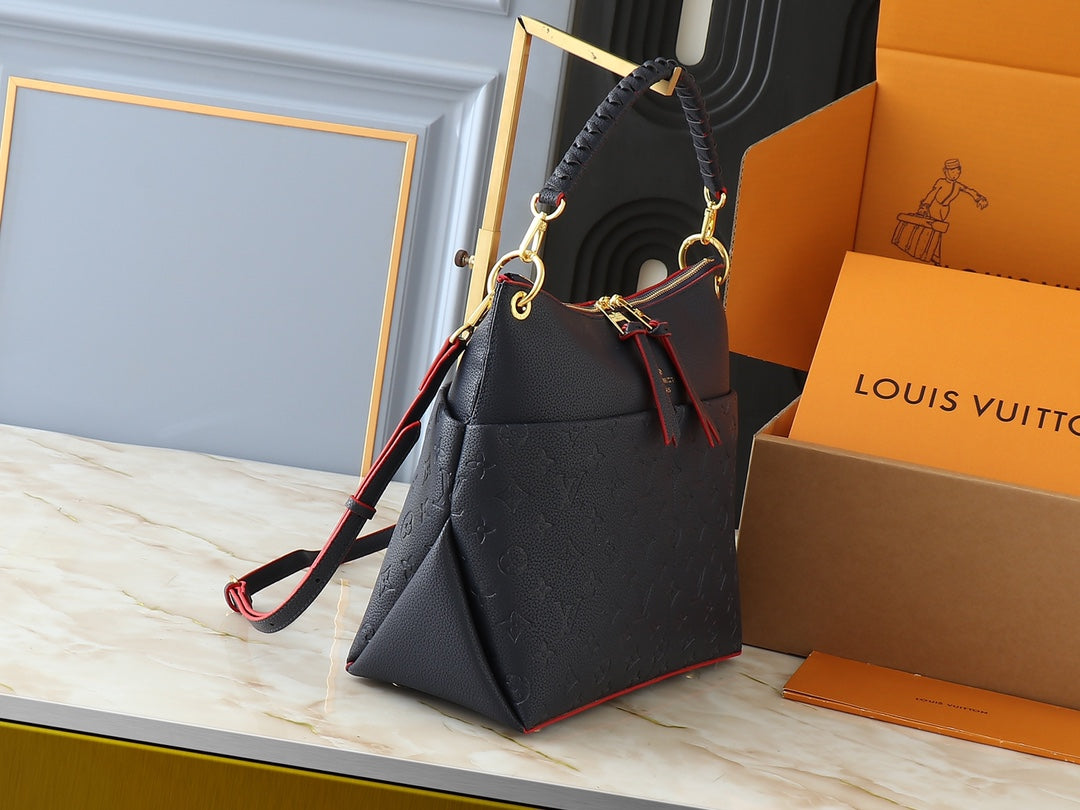 1WE115BDE Stylish leather bag