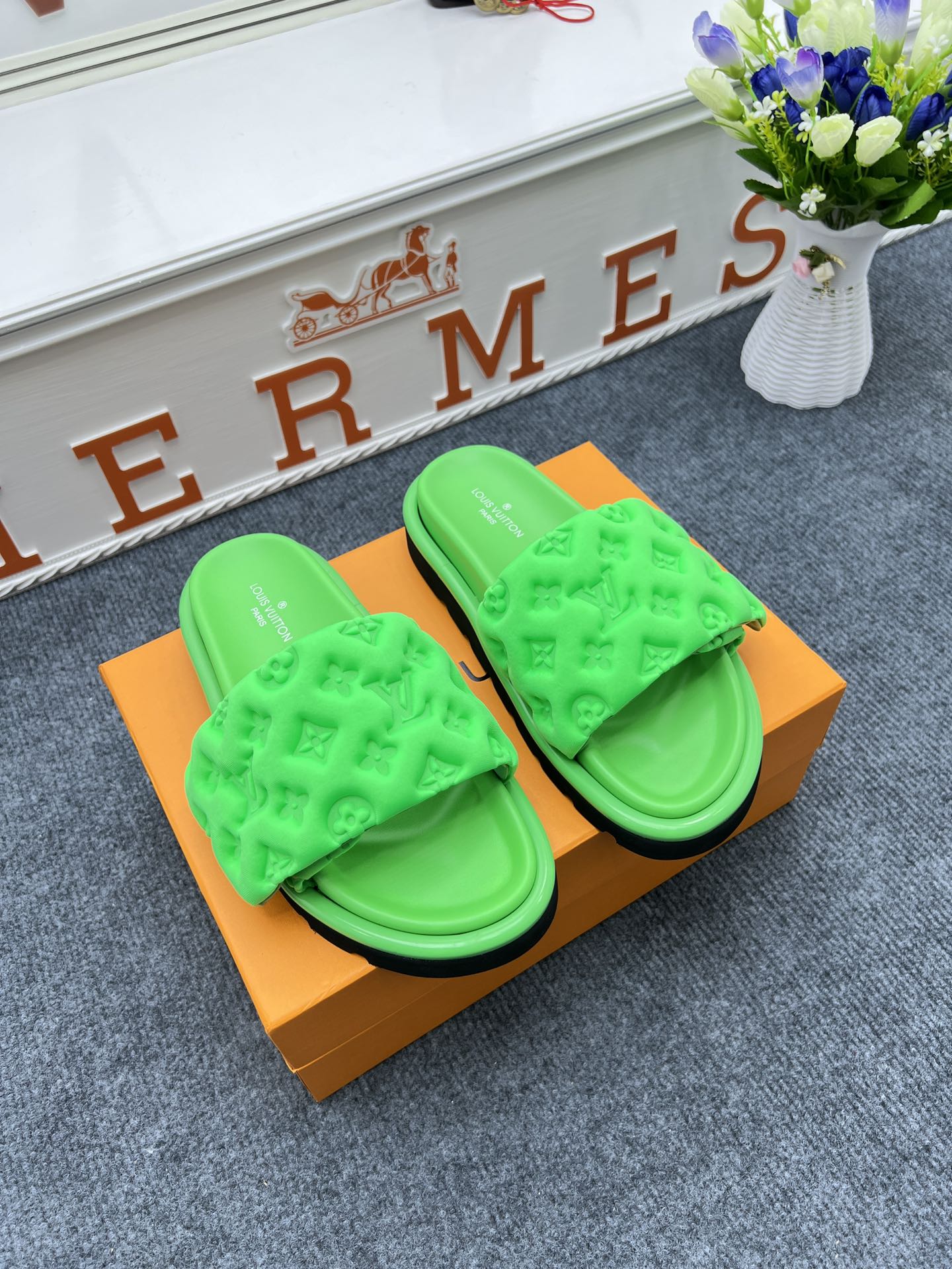 5YE115ZDE Stylish Slippers